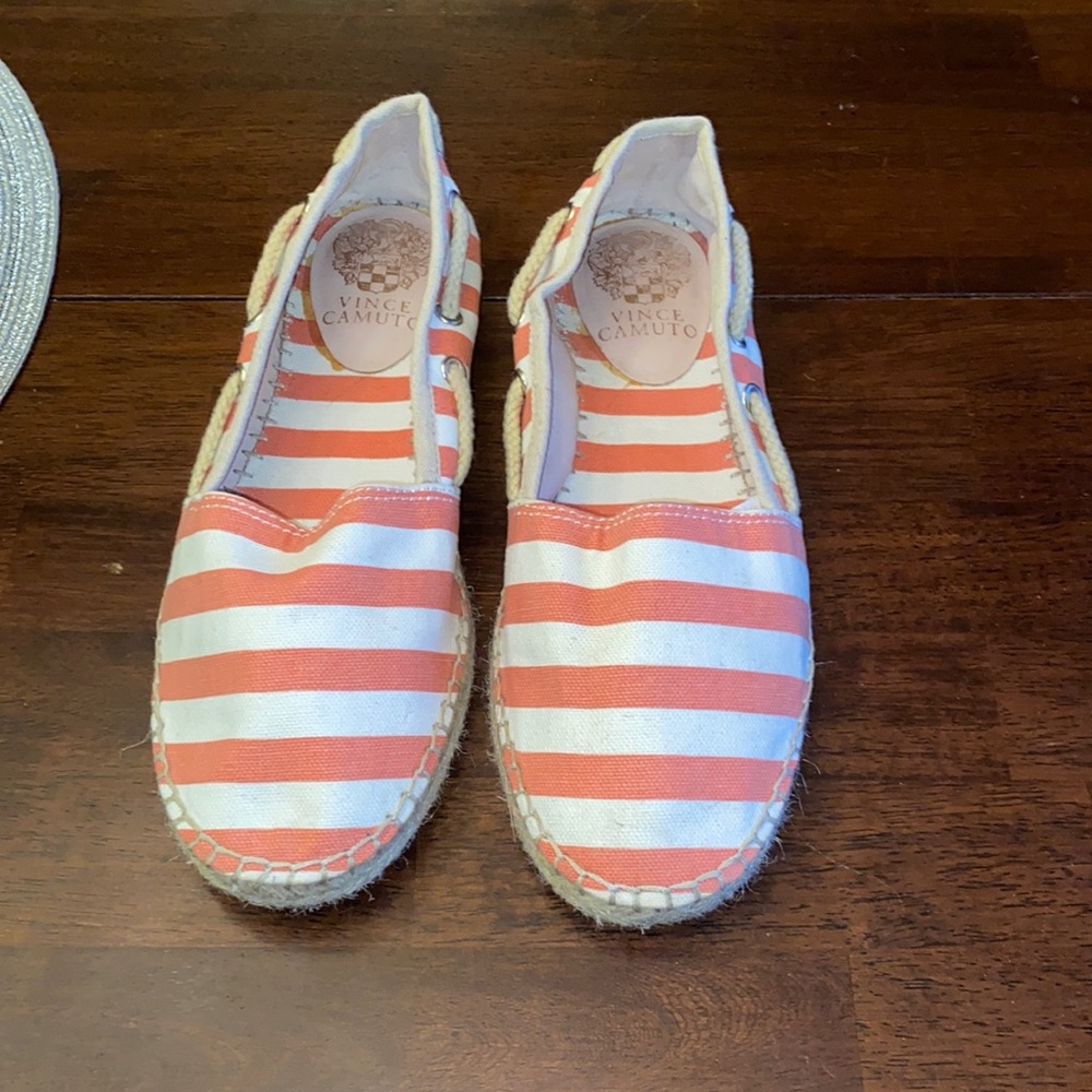 Vince Camuto Canvas shoes